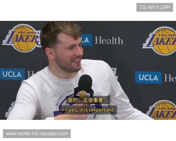 东契奇依然是无所不能的表现，詹姆斯再不回来要成四当家了，东契奇找詹姆斯要球衣